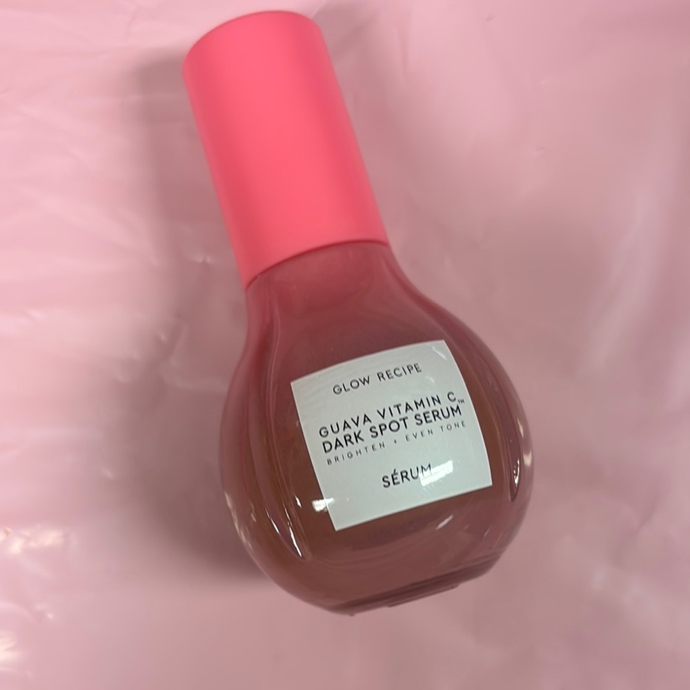 Glow Recipe Guava Vitamin C Dark Spot Serum - Pink and Brown